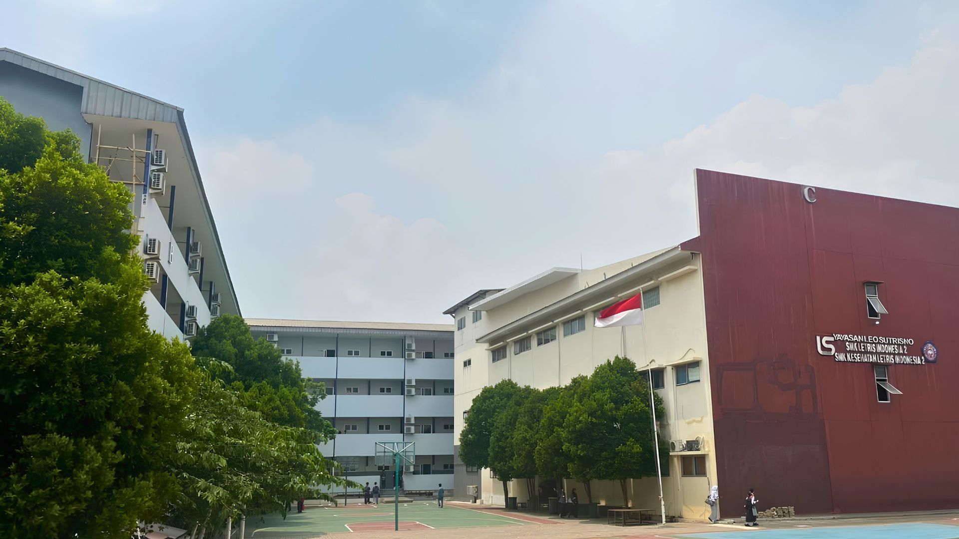 LETRIS PAMULANG