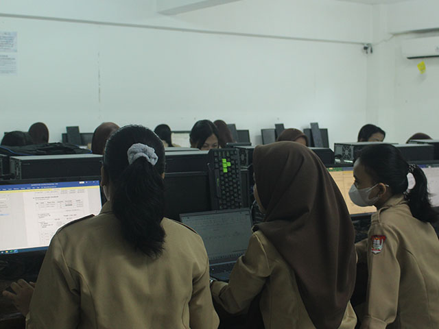 AKUNTANSI KEUANGAN LEMBAGA